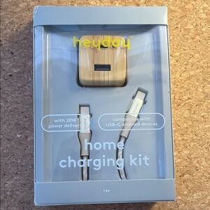 Heyday Charging Kit with USB-C Cables and 20W Adapter Wood Tone